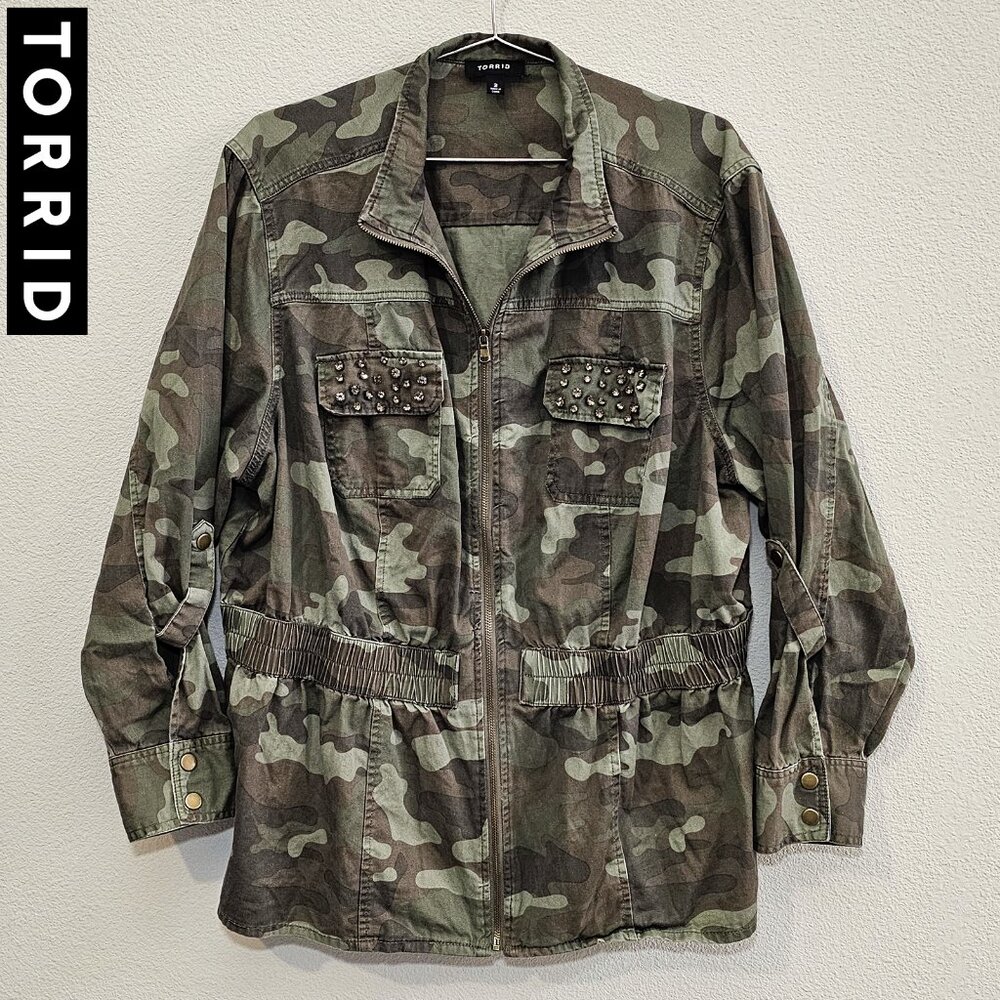TORRID 2 Camo Army Zip Cinched Waist Rhinestone Jacket Anorak Plus Size 18/20 2X